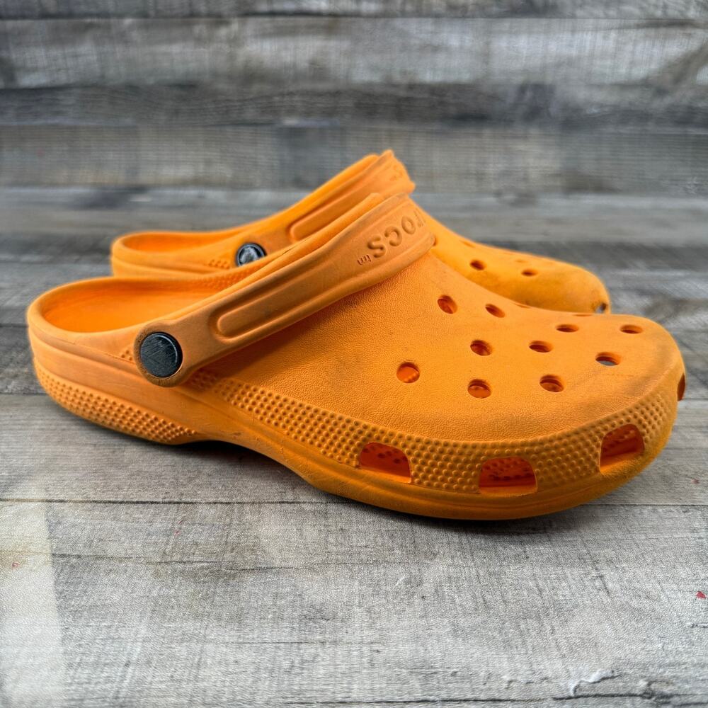 Crocs Classic Clogs Unisex Sandals Slipper Shoes Orange Men Size 7
